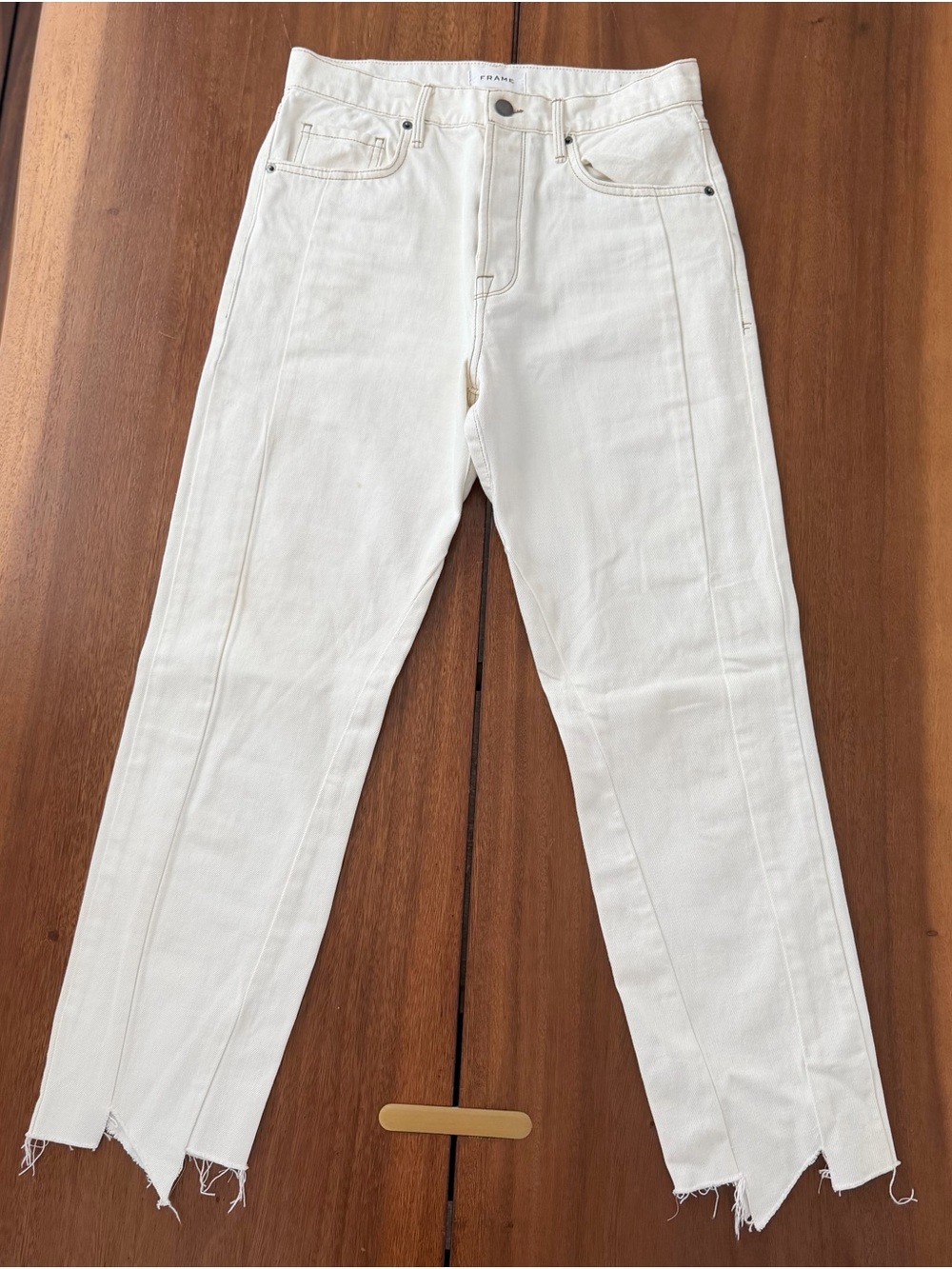 FRAME Le Original Jagged Edge Jean- Vintage White size 27